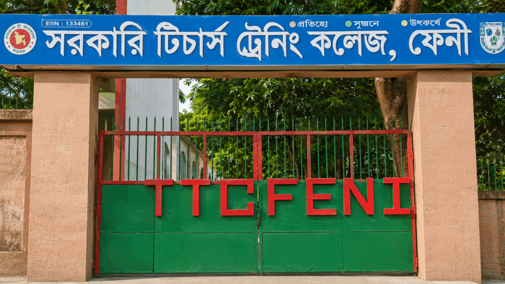 ছাত্রীর রহস্যজনক মৃত্যু