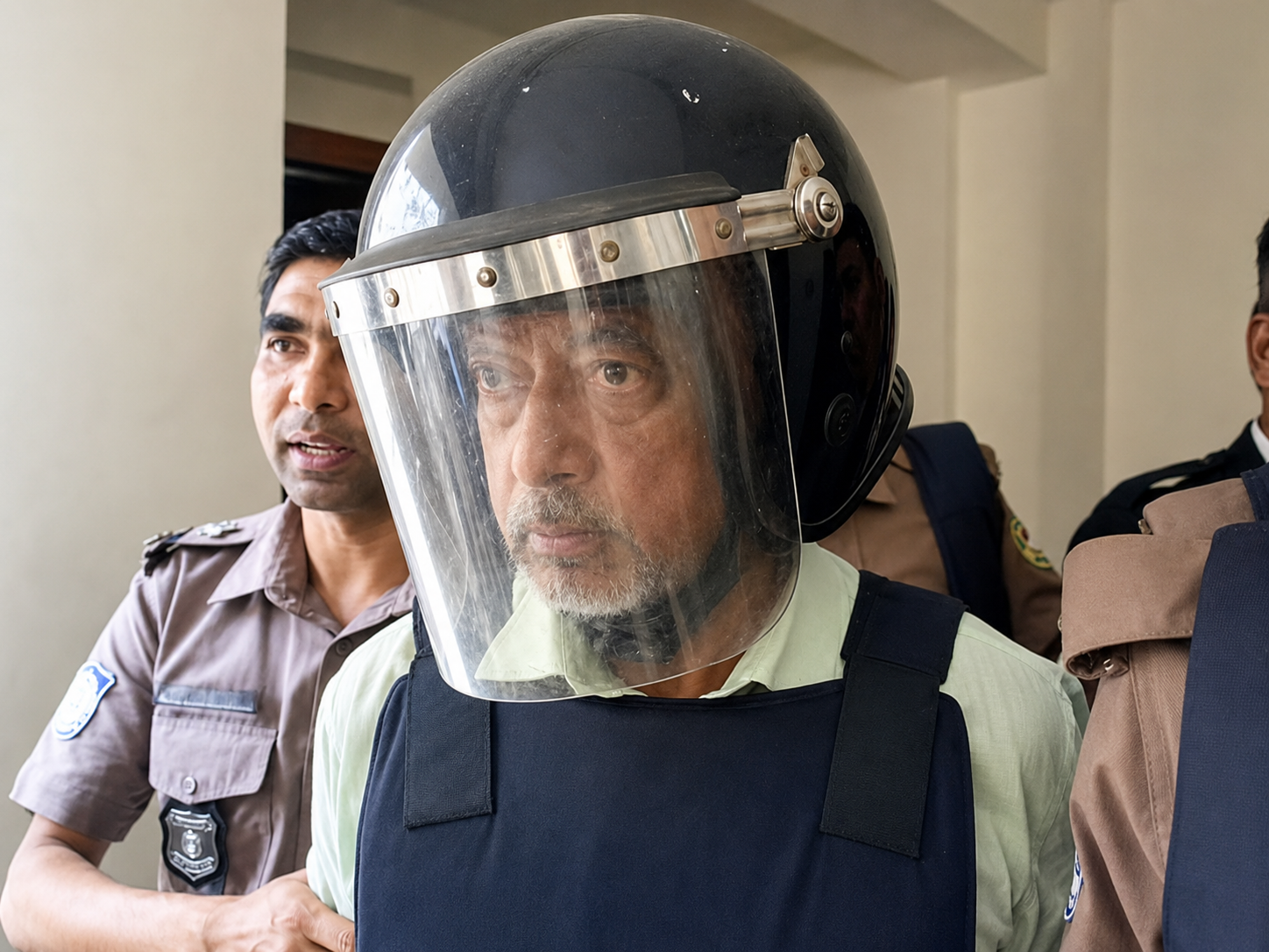 দুদকের মামলায় মাসুদ উদ্দিন চৌধুরী