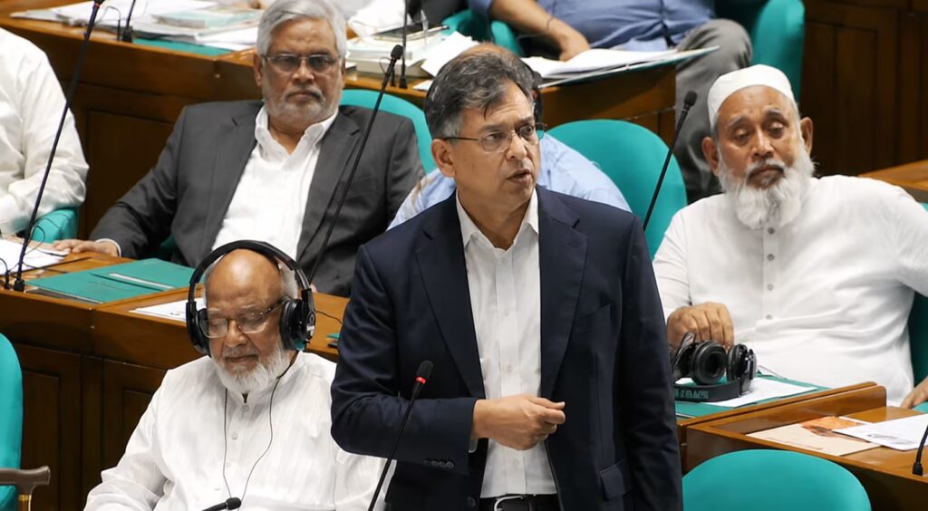 ১৫ বছরে পাচার ৩০ লাখ কোটি টাকা