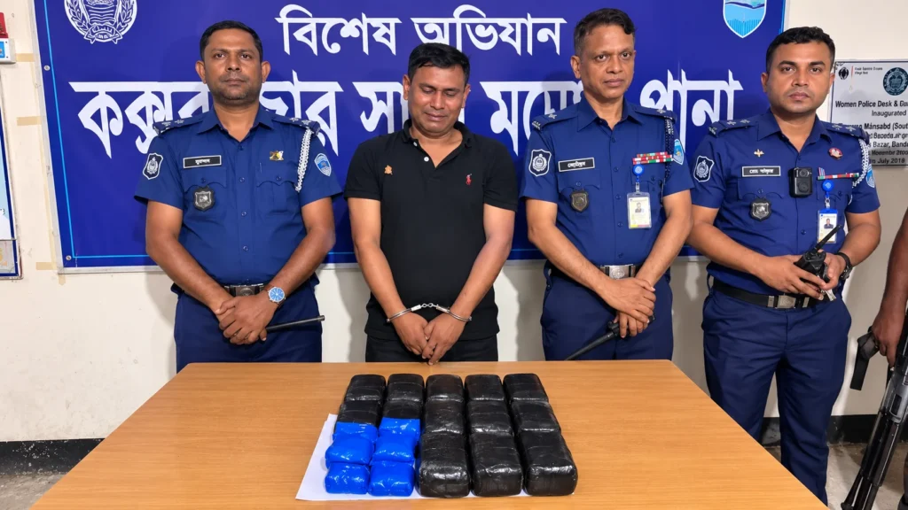 সেনাবাহিনীর গাড়িতে ইয়াবা, সাবেক সেনা গ্রেফতার