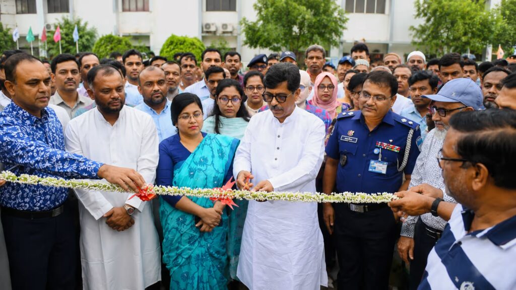 ক্ষতিগ্রস্ত কৃষকদের সরকারি সহায়তা