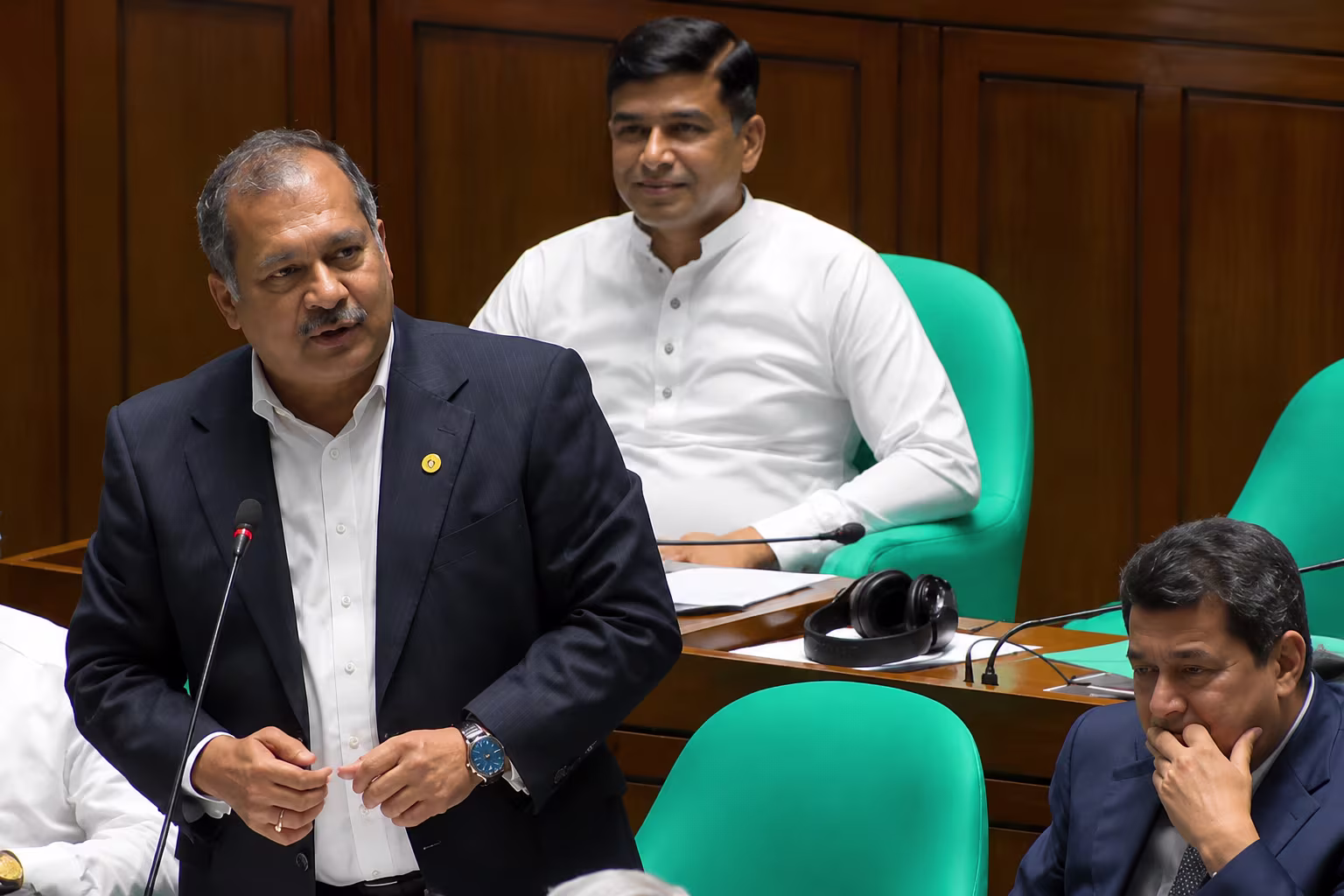 অনৈতিক কার্যক্রম সমর্থন করে না সরকার
