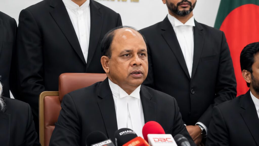 শেখ হাসিনার কোনো আইনগত বাধা নেই